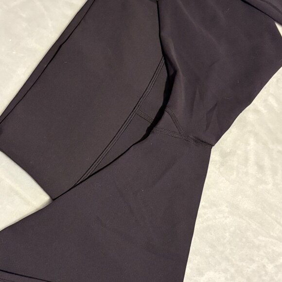 Like New Lululemon Wunder Train High Rise Tight 28" Gym Leggings Black size 4 - Picture 7 of 12